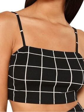 ZAFUL crop top size Medium NWT